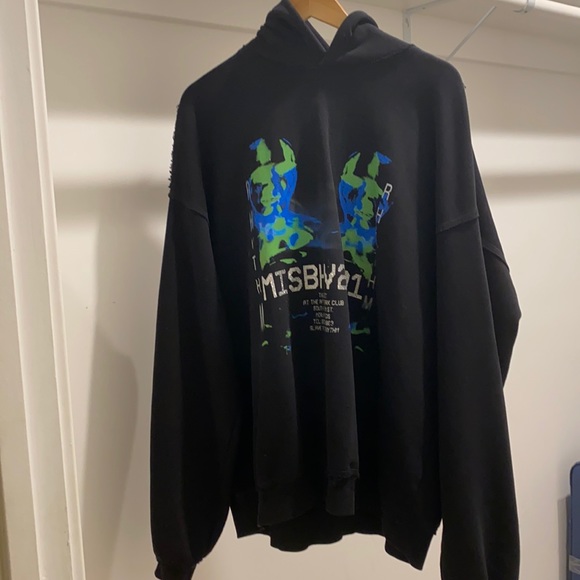 super cute oversized black rhythm misbhv hoodie in amazing condition - Picture 1 of 3